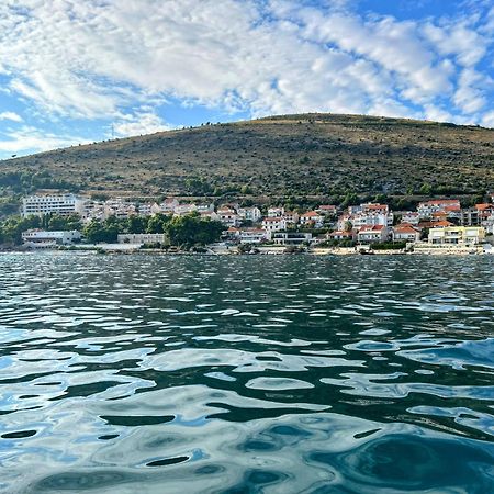 Tona Apartments Trogir Exterior photo