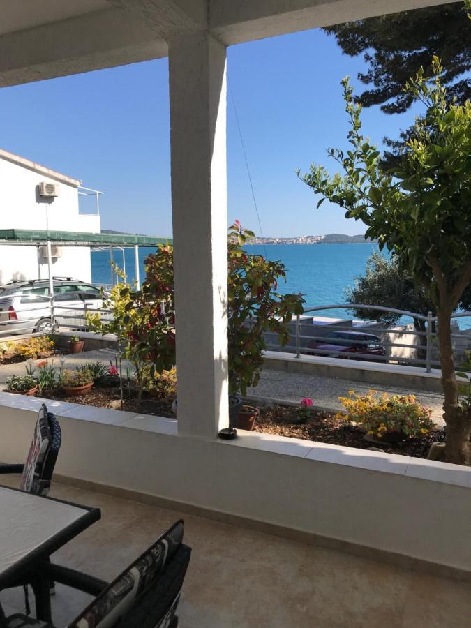 Tona Apartments Trogir Exterior photo